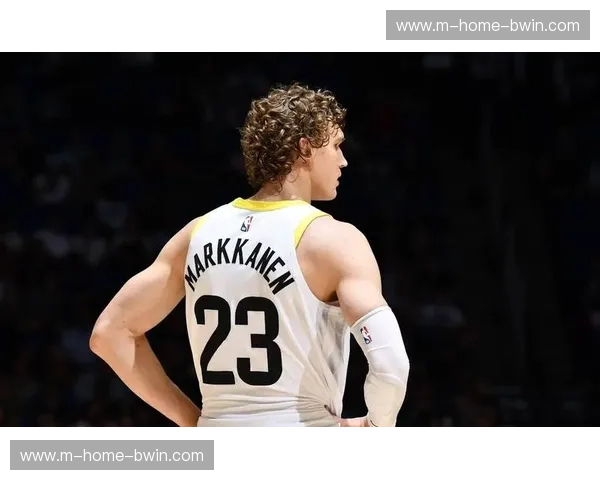 太阳送走理查兹得到科菲 后场深度增加但内线轮换削弱 太阳送走理查兹得到科菲 后场深度增加但内线轮换削弱